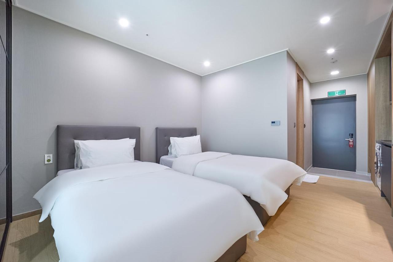 Jeonju Signature Hotel Exterior photo
